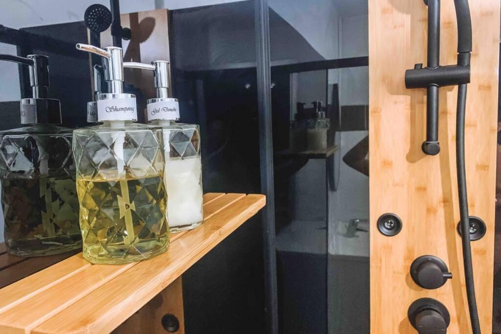 ボルドーNuit D'Exception - Loft Avec Jacuzziアパートメント エクステリア 写真